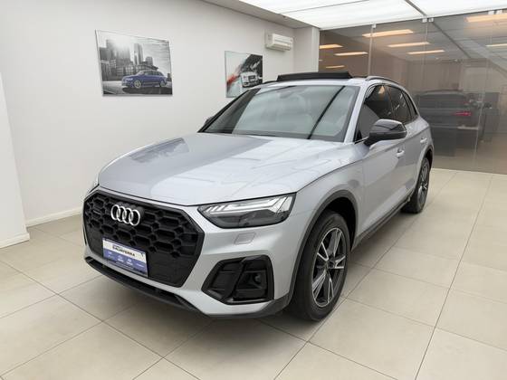 AUDI Q5 2.0 55 TFSIE PHEV PERFORMANCE BLACK QUATTRO S TRONIC